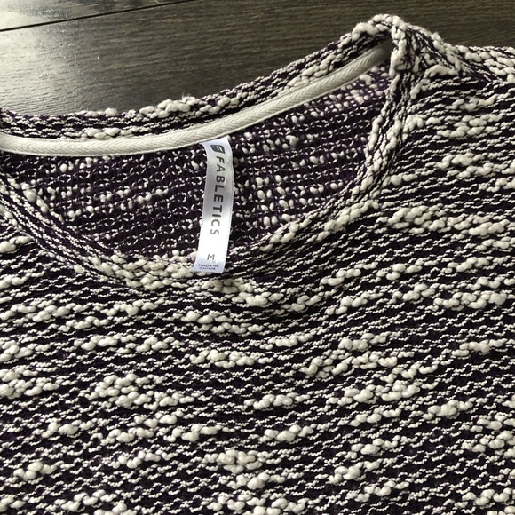 Fabletics Juliette Pullover - Picture 2 of 4